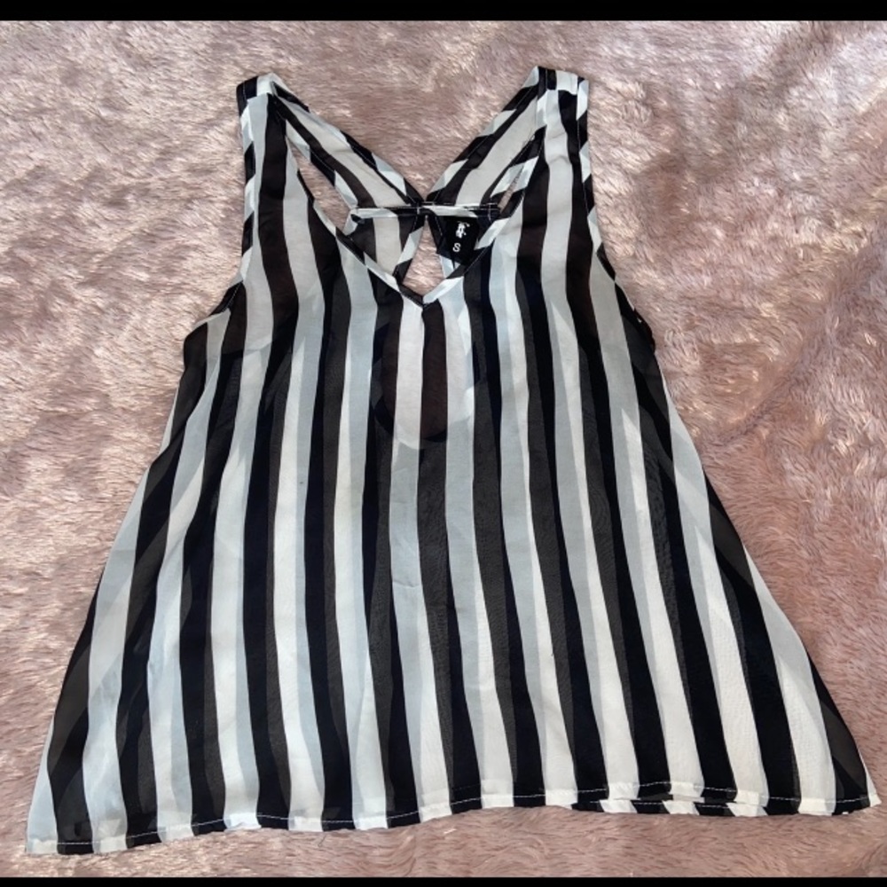 🚨 2/$10 🚨 Stripe top